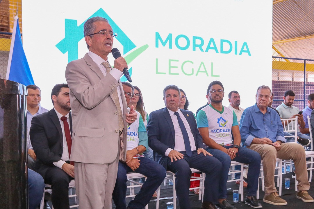 TJAL entrega 156 títulos de propriedade a moradores de Maribondo