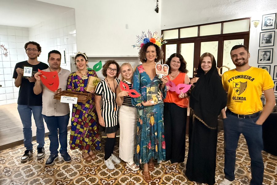 A próxima leitura do Clube será Duas mulheres em uma, romance da egípcia Nawal El-Saadawi, dando continuidade às atividades do 12º ciclo.