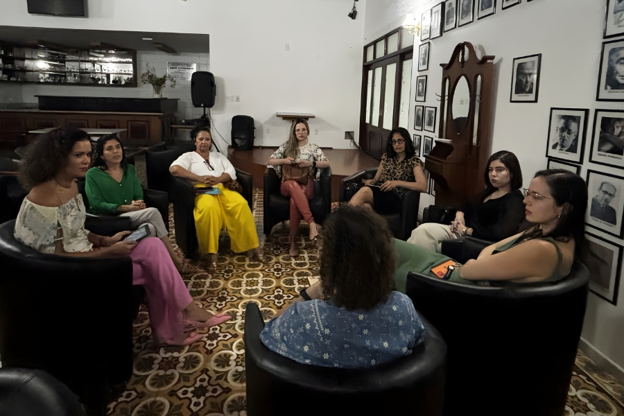No mês da mulher, Clube do Livro reflete sobre a autonomia feminina