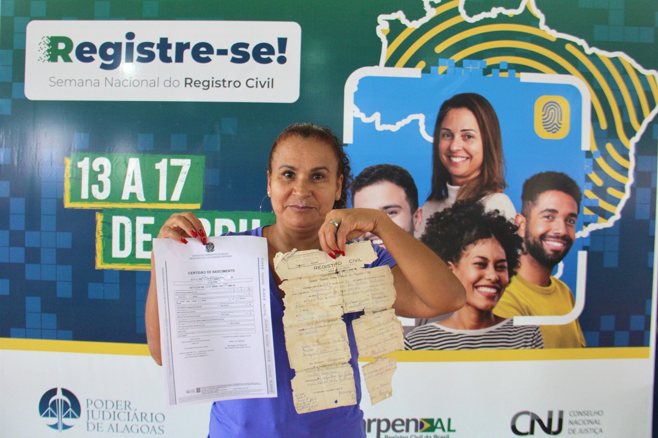 Campanha do CNJ viabilizou novos documentos para Valcira Maria Batista. Foto