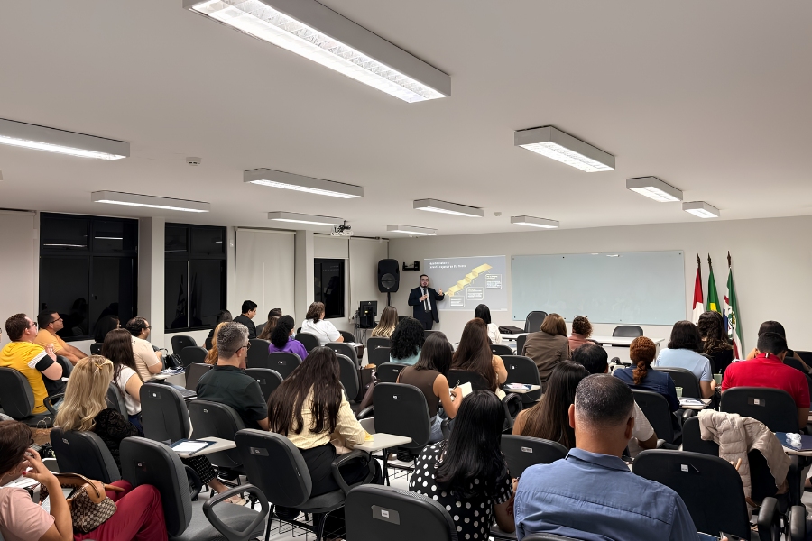 Curso “Gestão Processual com Foco no Juízo Proativo” reuniu servidores do TJAL na sede da Esmal, em Maceió.