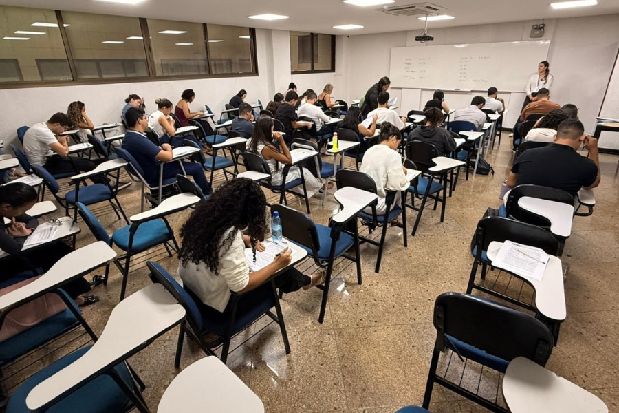 Cerca de 187 estudantes fazem prova dea seleção de estágio em Direito no polo de Arapiraca