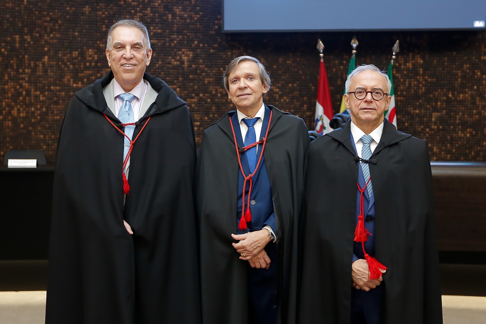 Desembargadores Ivan Brito, João Luiz Lessa e Fábio Ferrario conduzirão o Judiciário de Alagoas a partir de janeiro de 2027.
