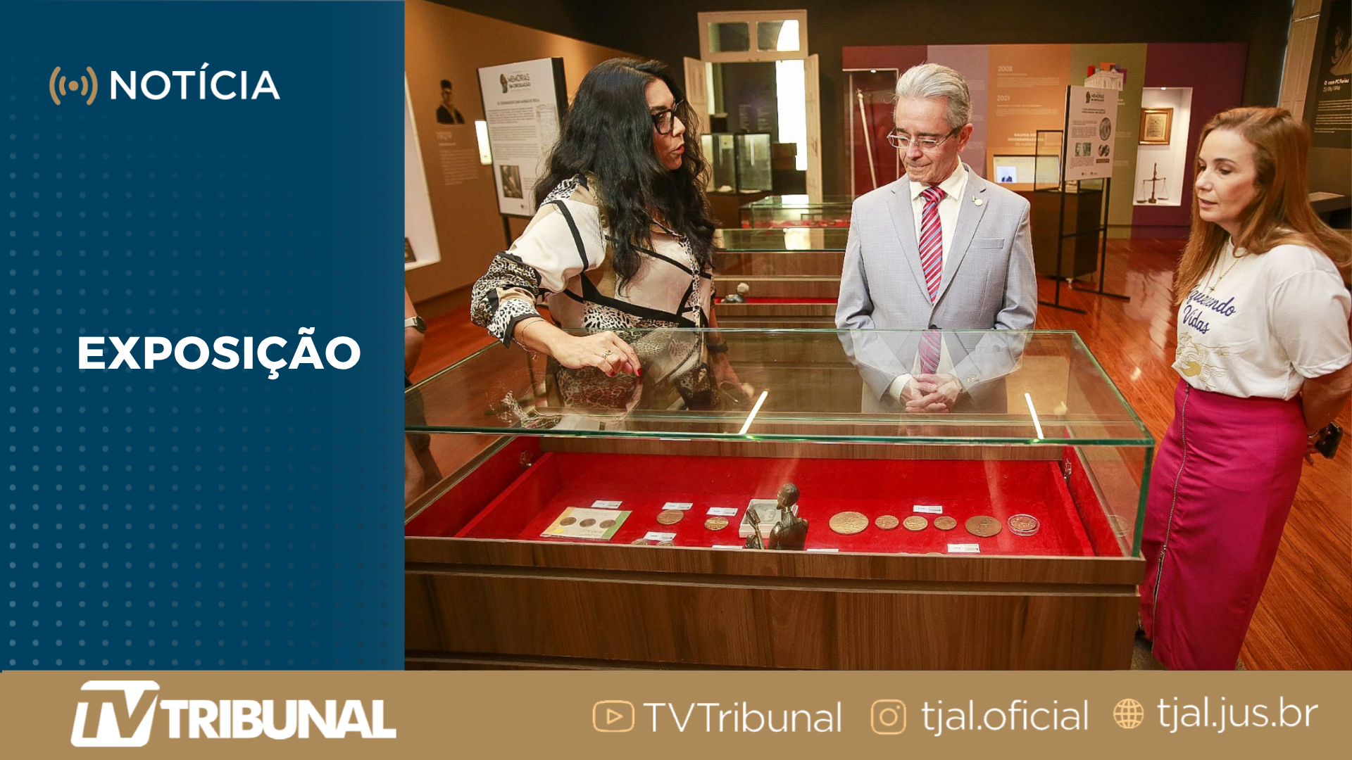 Fábio Bittencourt visita exposição de moedas e cédulas no Centro de Cultura e Memória do T