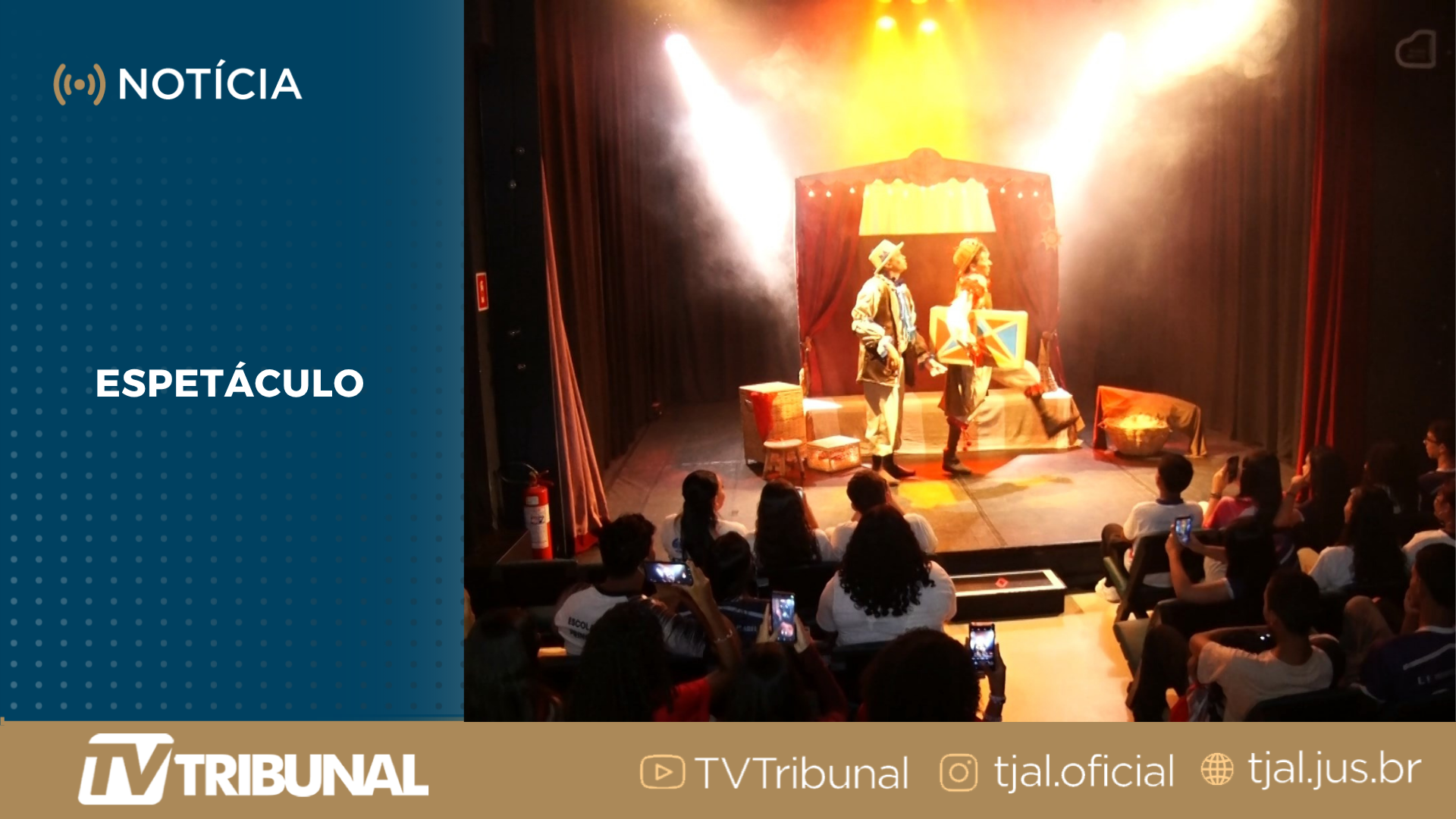 PCJE leva 120 estudantes da rede pública ao teatro 